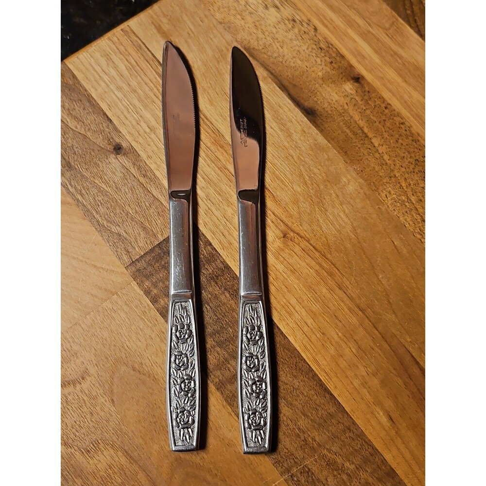 Lot Of 2 Vintage Customcraft Stainless Steel Knives CUS10 Roses Pattern